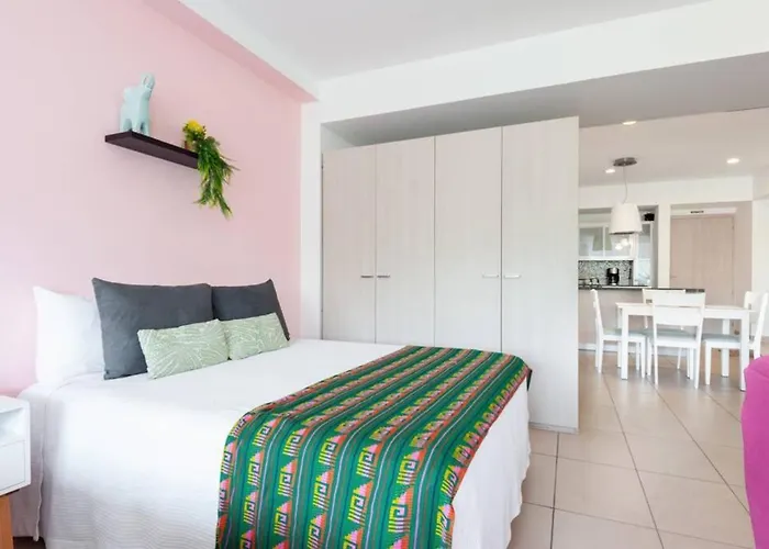 Apartment Lavish & Vibrant Apt. Bellas Artes Palace And Park View Mexico City