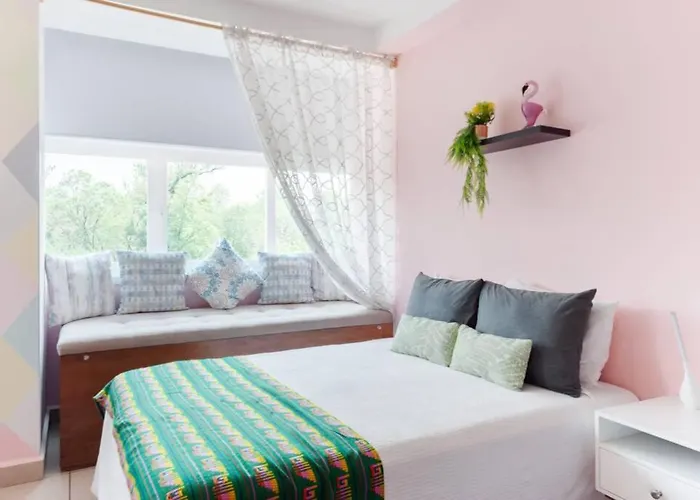 Apartment Lavish & Vibrant Apt. Bellas Artes Palace And Park View Mexico City